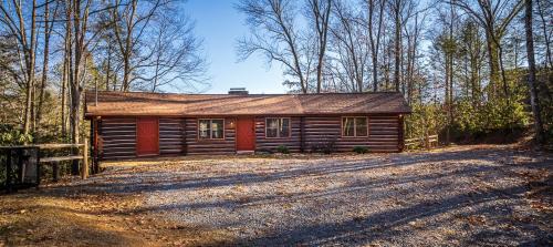 Gatlinburg - Pigeon Forge House | Buckhorn Hideaway By Stony Brook Cabins