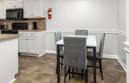 Columbus Apartment | Budget Friendly Unit Near Fort Moore