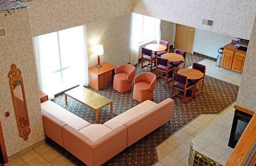 Allegan Hotel | Budget Host Inn