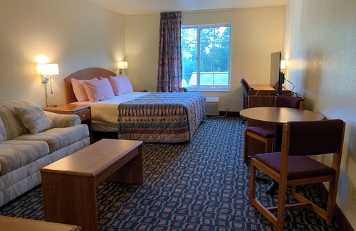 Allegan Hotel | Budget Host Inn