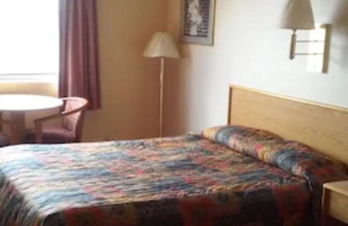 Canon City Hotel | Budget Host Royal Gorge Inn