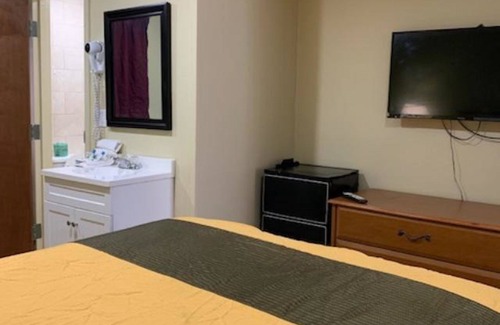 Harris Hill Hotel | Budget Inn Buffalo Airport
