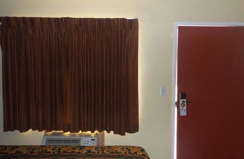 San Gabriel Hotel | Budget Inn San Gabriel