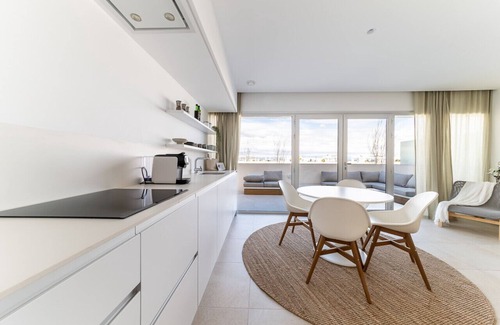 Los Balcones Apartment | Buena Vista Penthouse - by OYOOSTAYS