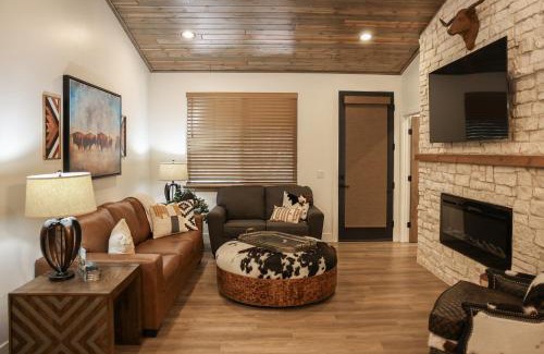 Torreon House | Buffalo Pines Getaway
