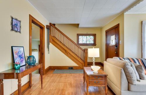 Buffalo House | Buffalo Vacation Rental about 8 Mi From Canalside!