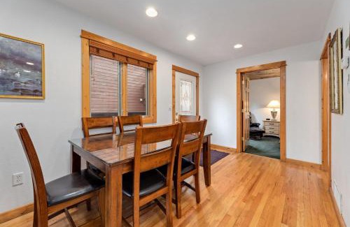 Fall River Estates Apartment | Bugle Pointe A11 by Estes Park Condos