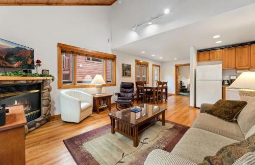 Fall River Estates Apartment | Bugle Pointe A11 by Estes Park Condos