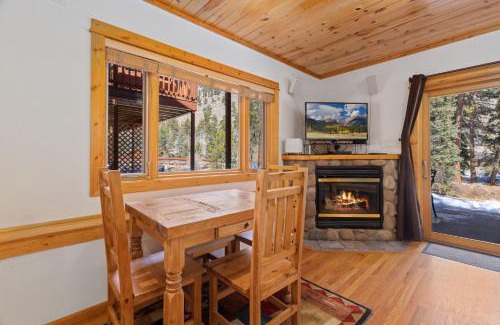 Fall River Estates Apartment | Bugle Pointe B14 by Estes Park Condos
