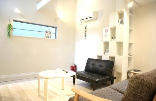 Higashi Apartment | Building A101/Vacation STAY 1274