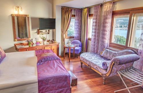 Foca Hotel | Bulbul Yuvası Boutique Hotel