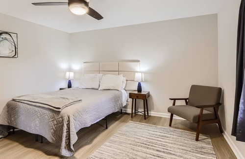 East Durham House | Bull City Bliss: Tranquil 3 BDR Haven near Duke
