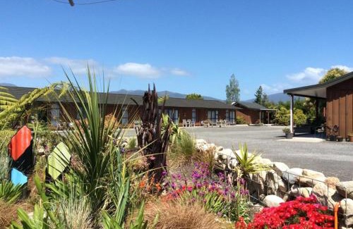 Westport Hotel | Buller Bridge Motel