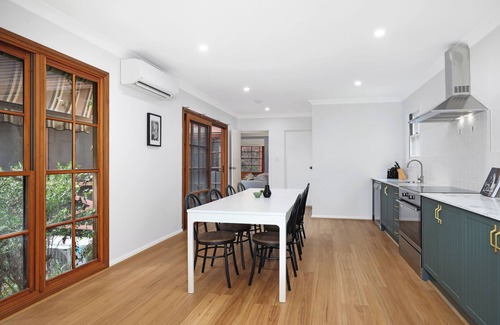 Mittagong House | 'Bundaleer' - Among the Trees