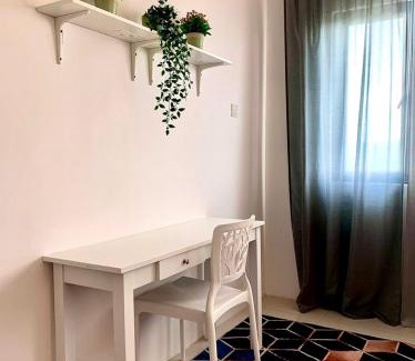 Batu Buruk Apartment | Bunga Homestay Icon Residence KUALA TERENGGANU