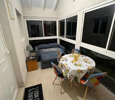 Saint-Claude House | Bungalow au pied de la Soufrière