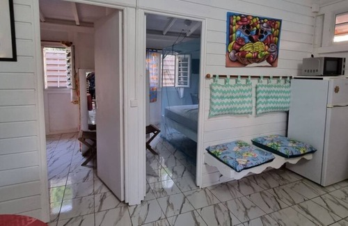 Gourbeyre House | Bungalow Avec Piscine vue Soufrière