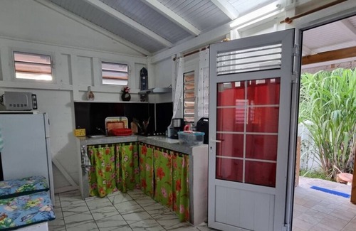 Gourbeyre House | Bungalow Avec Piscine vue Soufrière