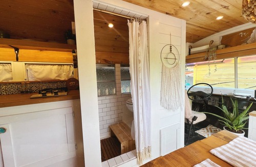 Murfreesboro House | "Bungalow Bus" Country Retreat