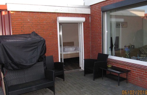 Dornumersiel House | Bungalow by the fairway 12