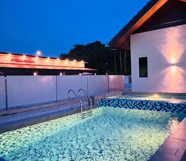 Lubok Buaya Villa | Bungalow D'CENANG II - Private Pool