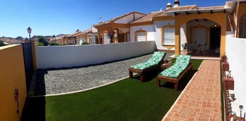 Mazarron House | Bungalow Flor de Lirio