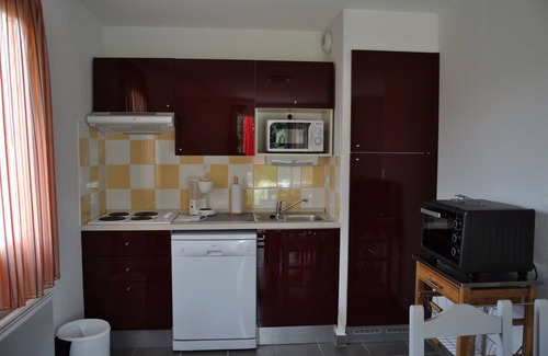 Aubignan House | Bungalow