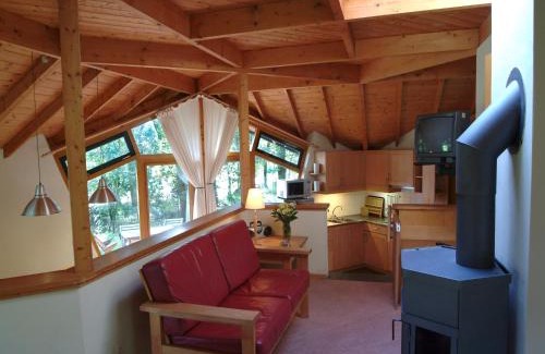 Herpen House | Bungalow in Herperduin with Private Garden