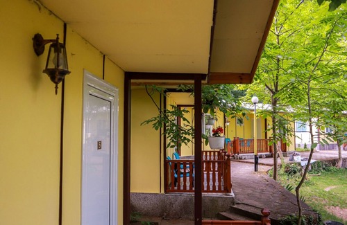 Kamena House | Bungalow in lovely and familial area for 2 or 3 persons