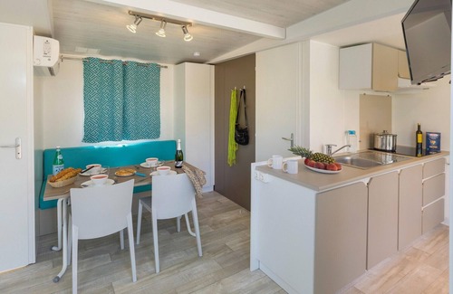 Pals House | Bungalow near Pals Beach with Pool