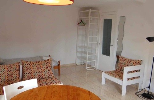 Larino Apartment | Bungalow nr. 3 for 3 pers. next to beach