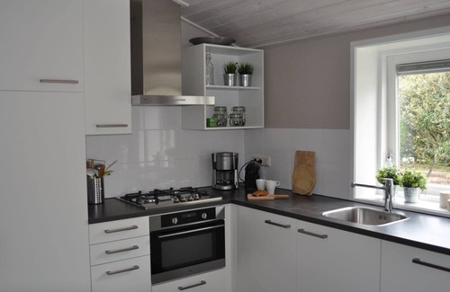 Ballum House | bungalow, situated directly at a large sand dunes
