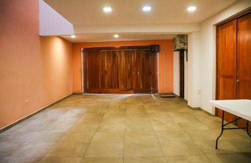 San Agustin Yatareni House | Bunker Azul