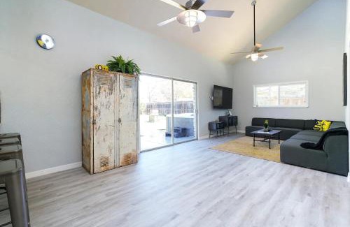 North San Antonio - SAT House | Bunker Down - A Birdy Vacation Rental