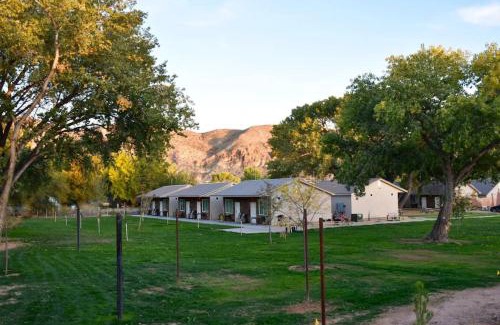 La Verkin House | Bunkhouse 3B With Full Bath