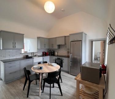 Louisburgh House | Bunowen Cottage, Louisburgh
