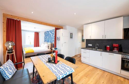 Rothenburg ob der Tauber Apartment | Bunter Hund Apartments - Zentrales Apartment, Parkplatz, Wintergarten, Kinderzimmer