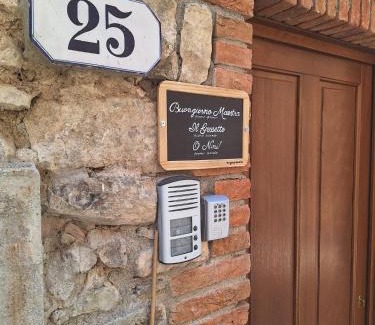 Canneto Apartment | Buongiorno Maestra di Monteverdi Marittimo, Borgo di Canneto
