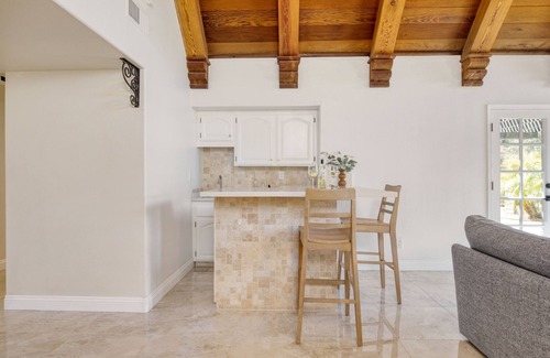 Temecula Villa | Burgundy by AvantStay | Basketball Crt, Pool, Hot Tub, Outdoor Kitchen!