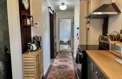 Springfield Center Cottage | Burnham Cottage