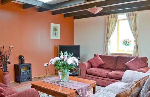 Drumnadrochit House | Burns Cottage