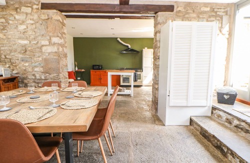 Sedbergh Cottage | BURNT MILL COTTAGE, pet friendly, with open fire in Sedbergh
