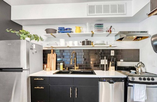 Riverside Condo | Burton #231 xxxxxxxx