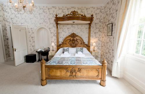 Leominster House | Burton Court
