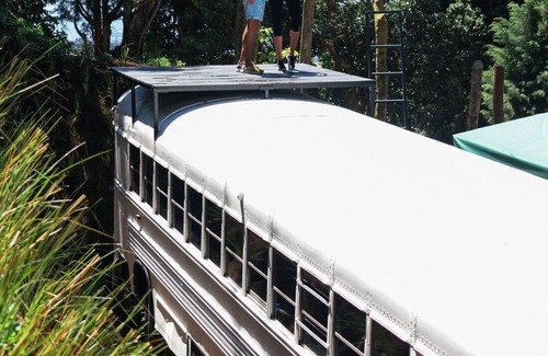 Sarchi Norte House | BusHotel with Jacuzzi