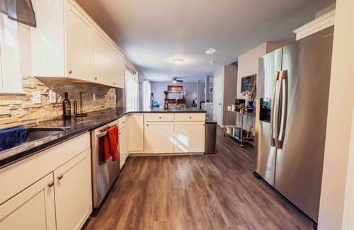 Mount Pocahontas House | Business Place Loft S