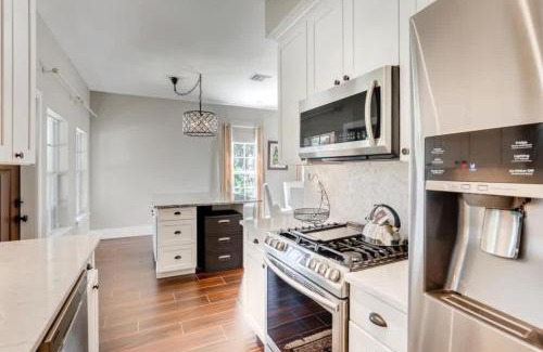 Grandview Heights House | Buttercup - Charming Home on Quiet Street Near the Convention Center