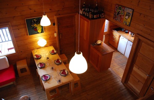 Vallouise-Pelvoux Ski Chalet | Buttercup. Very charming little cottage