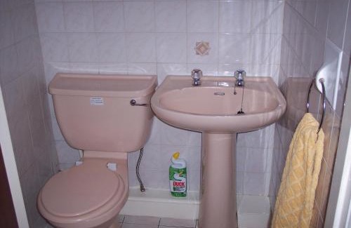 Cheadle Bed & Breakfast | Butterfly Guest House