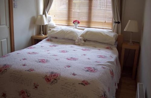 Cheadle Bed & Breakfast | Butterfly Guest House